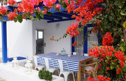 Corralejo Villa | Central 4 Bedroom Villa 100m From Beach