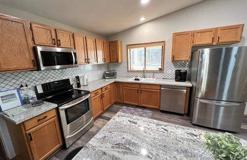 Plumas Eureka Estates House | Central AC: Large 4 bedroom private home, private lot. fenced yard with deck