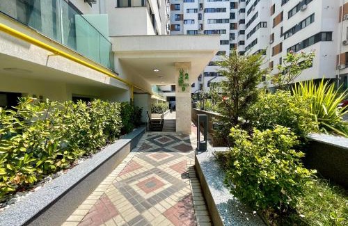 Sector 5 Apartment | Central Adress AD25