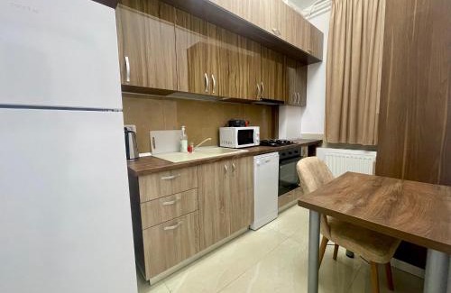 Sector 5 Apartment | Central Adress CD10