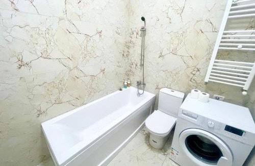 Sector 5 Apartment | Central Adress CD22