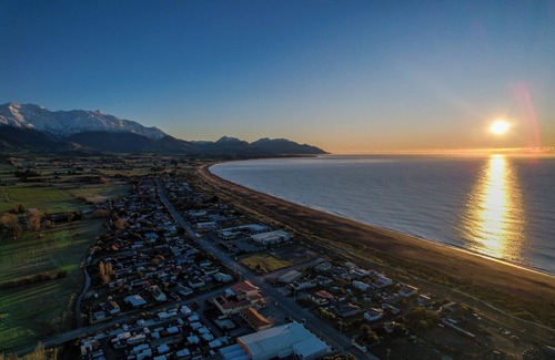 Kaikoura Apartment | Central | Affordable | Queen Studio 2 - KK521122, Central Location | Affordable | Queen Studio