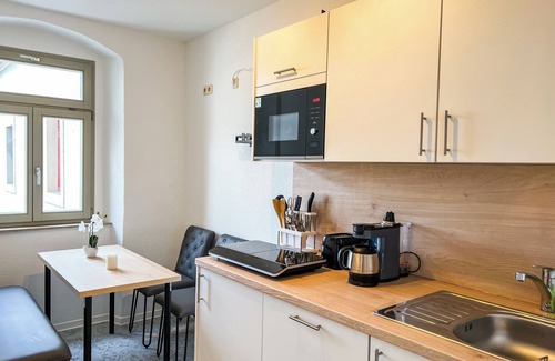 Meissen Apartment | Central apartment for 4 people with kitchen, WiFi & private parking space