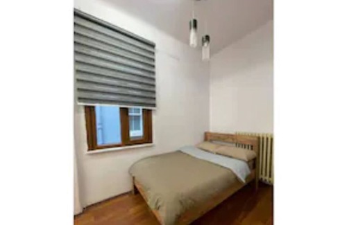 Talimhane Apartment | Central apartment with balcony