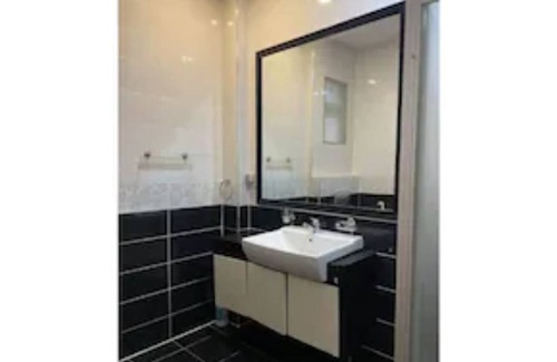 Talimhane Apartment | Central apartment with balcony