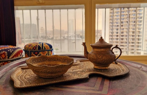 Al Duqqi Apartment | Central Apt with a Panoramic view over Cairo & Nile