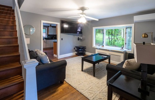Lee House | Central Berkshires Location At A Great Price!