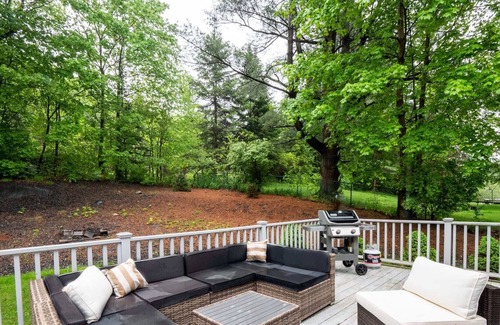 Lee House | Central Berkshires Location At A Great Price!