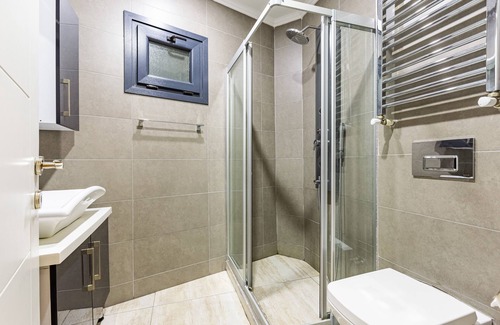 Ortakoy Apartment | Central Bosphorus Flat, Ortakoy