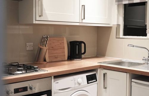 Brighton Apartment | Central Brighton Stunning 3 Bed With Garden, Sleep 8