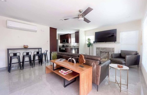 University Heights House | Central Charm in Hillcrest near Scripps Mercy
