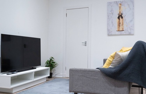 Central Aberdeen Apartment | Central City Stay - 1 Bed Apartment in Aberdeen