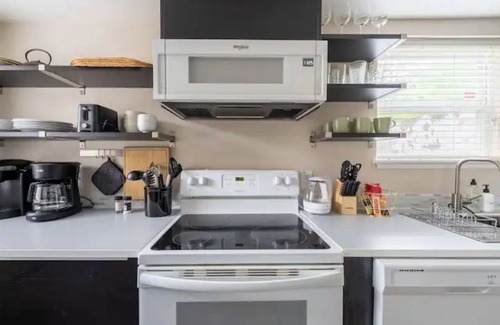 Bremerton House | ✨Central & Clean Fast Wifi w A/C-Ferry & Downtown walkable