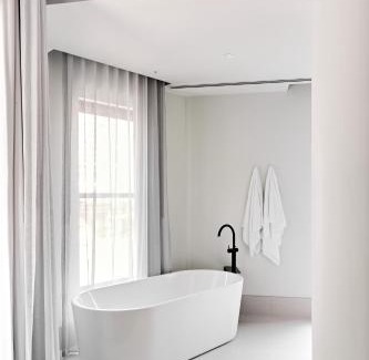 North Melbourne Hotel | Central Club Hotel - North Melbourne