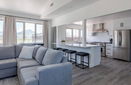 San Luis Obispo House | Central Coast Ranch Villa