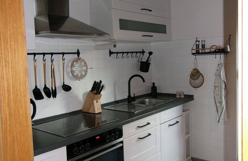 Solingen Condo | Central, cozy apartment with its own terrace and private parking space