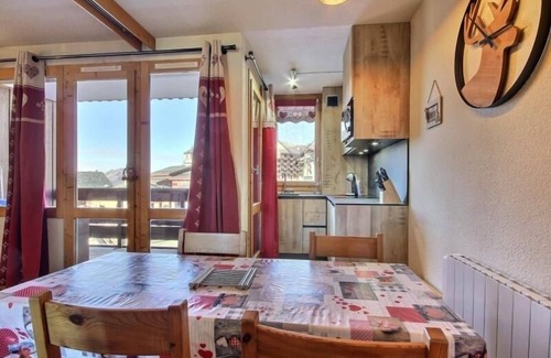 Belle Plagne Apartment | Central divisible studio for 4 people with balcony in Belle Plagne