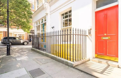 Marylebone Apartment | Central flat in lovely Candover street
