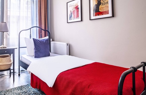 Sisli Apartment | Central Flat with Sleek Interior in Sisli