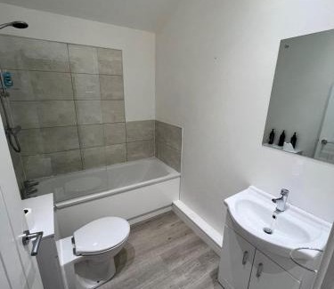 Hedon Apartment | Central Hedon Modern Apartment
