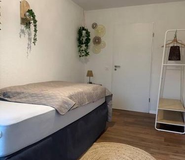 Gewerbeschule Apartment | Central Hideaway Garden, Parking, Cinema,4,5rooms