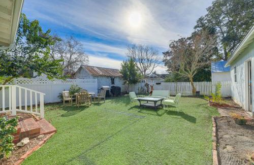Morehead City House | Central Historic Beaufort Home Walk to Waterfront