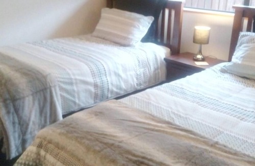 Hokitika House | Central Hokitika CBD and Wild Foods location