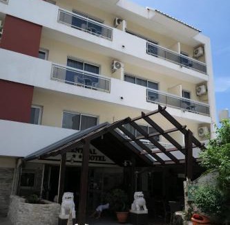 Saint-Denis Hotel | Central Hotel
