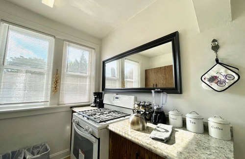 St. Louis Apartment | Central Jewel of Saint Louis!