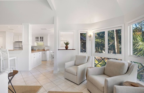 Kiawah Island Condo | Central Kiawah Location! 2BR, Incredible Water Views, 2nd Floor, Walk to Beach!