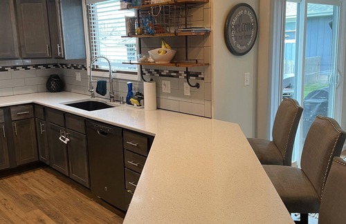Sheboygan House | Central located. Seconds from the highway to get to kohler, and Elkhart lake