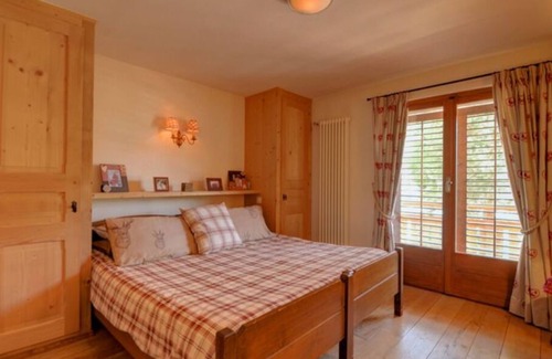 Bruson Apartment | Central Location just 2 minutes from Le Medran