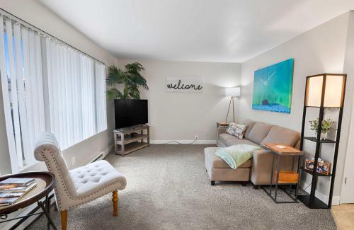 Snohomish Apartment | Central Location - quiet cozy furnished apt #4