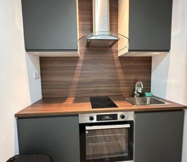 Kennington House | Central London Zone1 Room - Bath