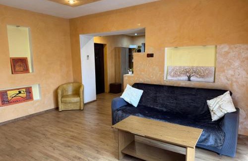 Craiova Apartment | Central Lovely Apartment Craiova