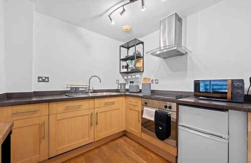 Northern Quarter Apartment | Central Manchester Flat by City SuperHost