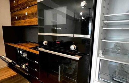 Vera Apartment | Central, modern apartment with balcony