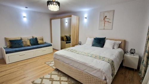 Ramnicu Valcea Apartment | Central Modern View AP