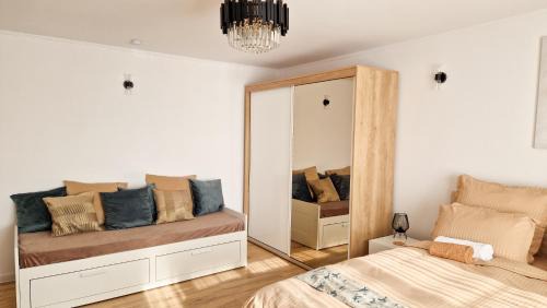 Ramnicu Valcea Apartment | Central Modern View AP