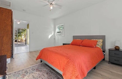Modesto House | Central Modesto - 3bed2bath+sofabed