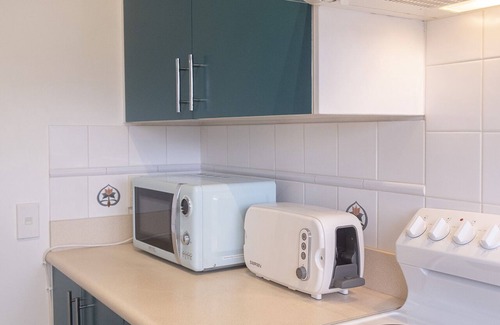 Wellington Apartment | Central Nest: View & style + free parking