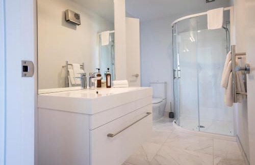 Lowburn Apartment | Central Park Apartments