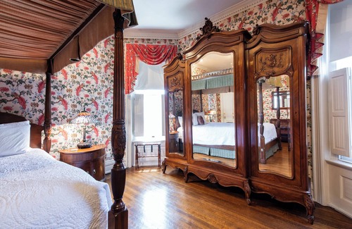 Old Louisville Bed & Breakfast | Central Park Bed & Breakfast