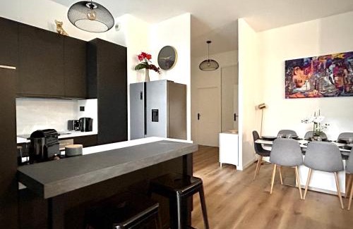 Serris Apartment | Central Park