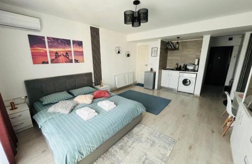 Onesti Apartment | Central Park Studio