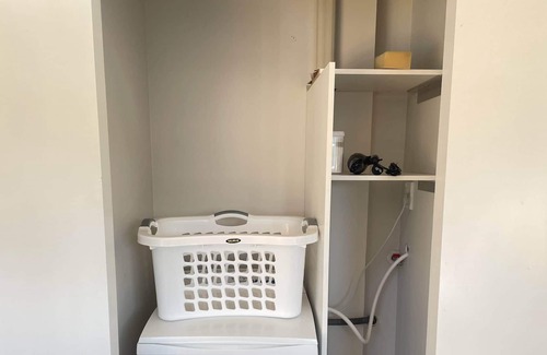 Petone House | Central Petone, 5 minutes walk to the beach
