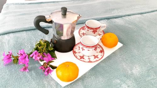 Les Baumettes Apartment | Central place close to the beach AC air , WI FI, parking