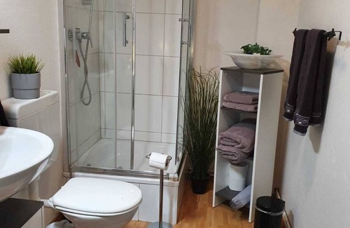 Grosssolt Apartment | Central quiet room in the country near A7