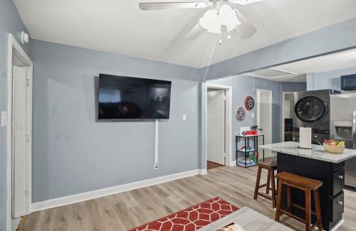 Richmond House | Central RVA Home 4 Bed, 3 Bath Getaway!