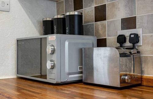 Dundee Apartment | ☆ Central, Spacious Apartment Close to University☆